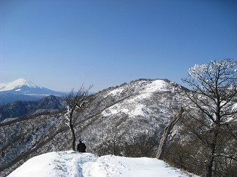 不動ノ峰と蛭ヶ岳