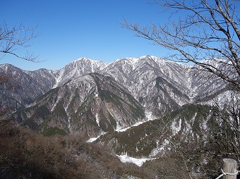 臼ヶ岳～蛭ヶ岳～丹沢山