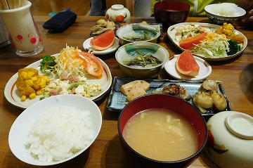 大日平山荘　夕食